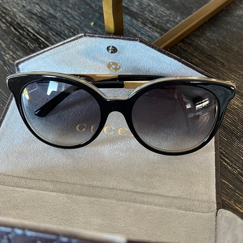 Gucci sunglasses